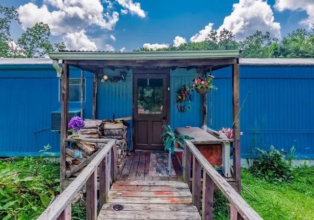 3rd image of 136 Holly Dr, Spring City, TN 37381 | MLS# 3513238