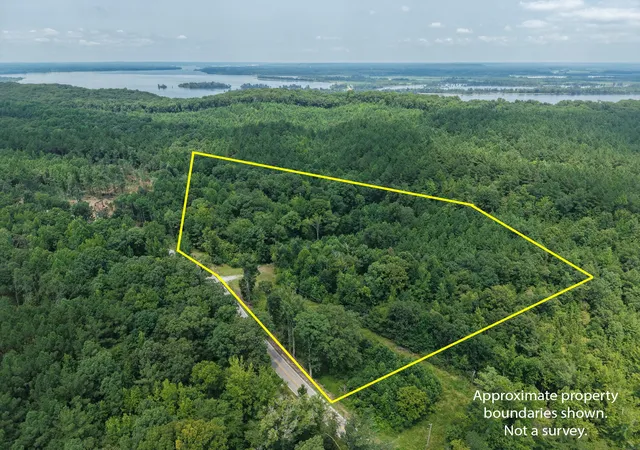 1st image of 0 Birdsong Rd, Holladay, TN 38341 | MLS# 3514815