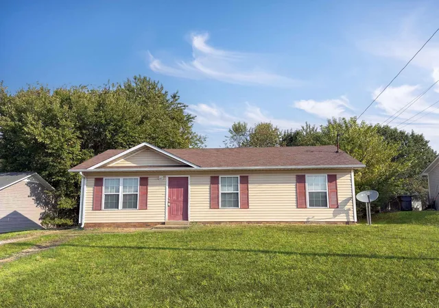 1st image of 411 Eddy St, Oak Grove, KY 42262 | MLS# 3514178