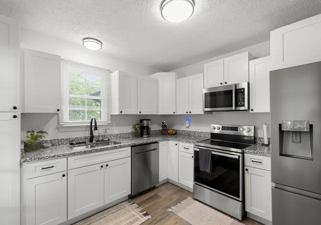 1st image of 100 Brook Dr, Dickson, TN 37055 | MLS# 3513292