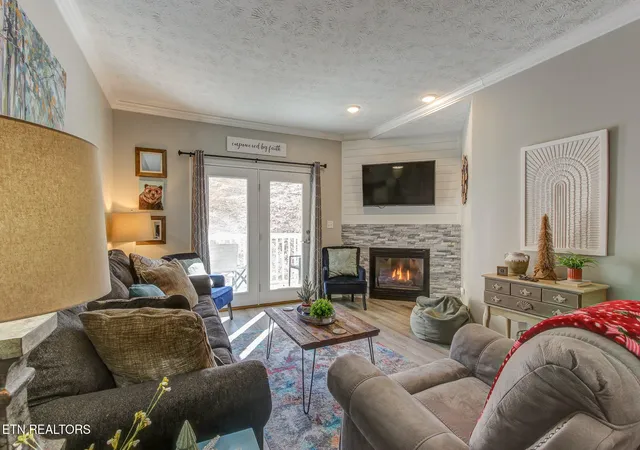 2nd image of 820 Golf View Blvd #UNIT 2103, Pigeon Forge, TN 37863 | MLS# 3513289