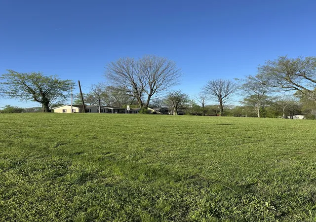 1st image of 416 E Bledsoe St, Gallatin, TN 37066 | MLS# 3513312