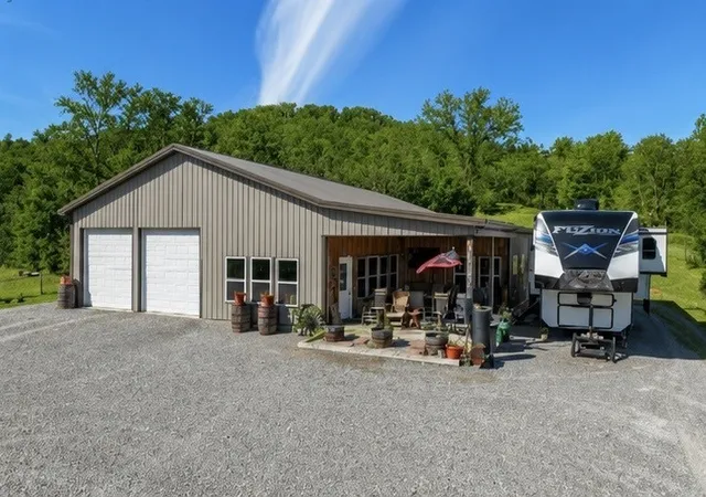 1st image of 325 Freeman Ln, Hartsville, TN 37074 | MLS# 3516627