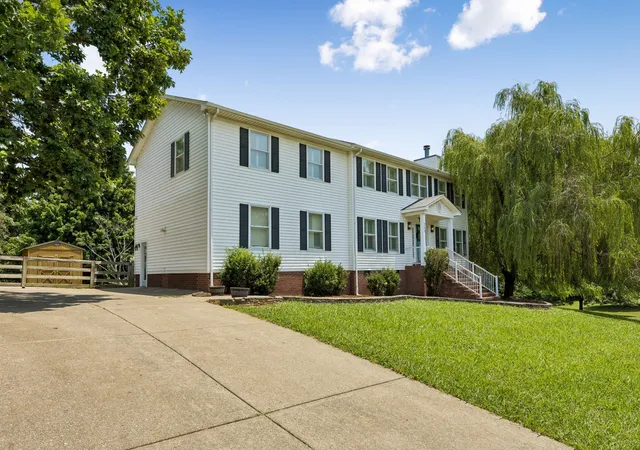 4th image of 240 Crestview Dr, Lewisburg, TN 37091 | MLS# 3513347