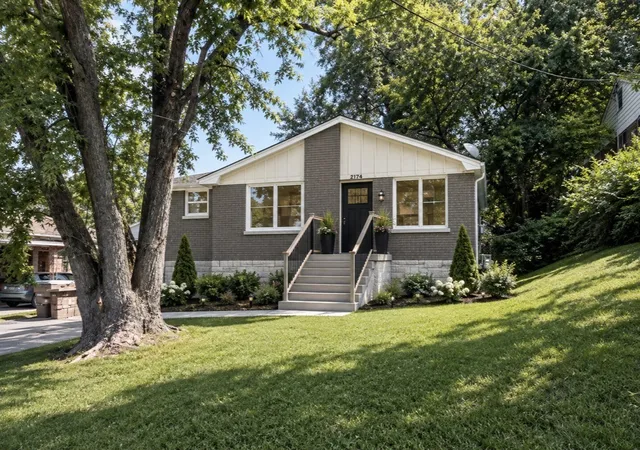 2nd image of 2114 15th Ave N, Nashville, TN 37208 | MLS# 3514552
