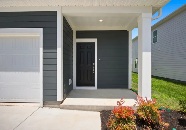 3rd image of 104 Ridgeview Dr, Shelbyville, TN 37160 | MLS# 3513605