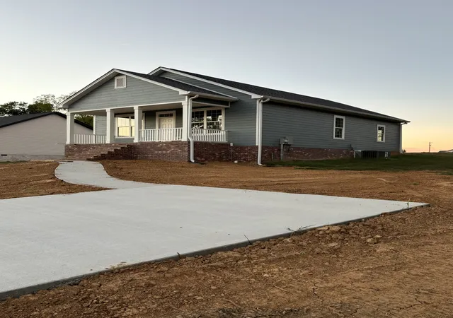 Photo 1 of Single family home for sale at 394 N Harris Rd, Portland, TN 37148 | MLS# 3611474 | Listing updated on 2026-10-05