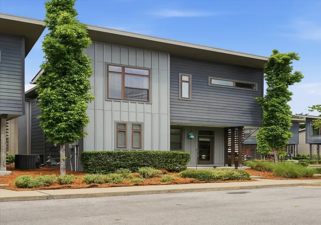 Photo 1 of Single family home for sale at 2508 Colbert Dr, Nashville, TN 37206 | MLS# 3515049 | Listing updated on 2026-08-27