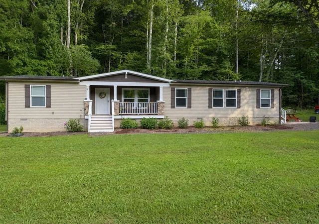 1st image of 333 Keel Hollow Rd, Dover, TN 37058 | MLS# 3513397