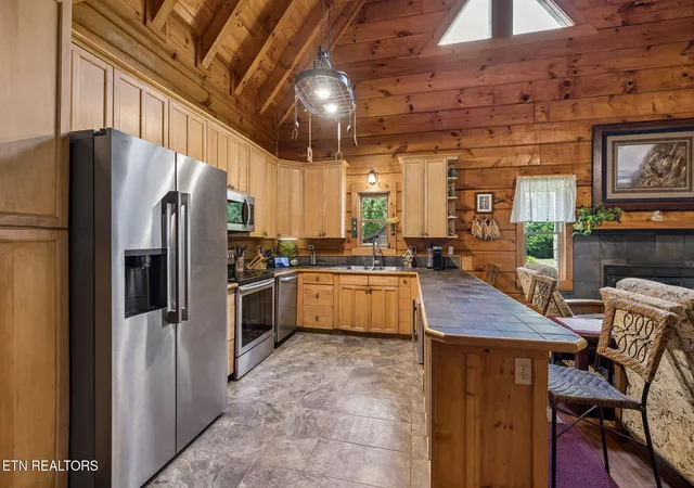 3rd image of 4643 Raven Branch Rd, Del Rio, TN 37727 | MLS# 3513380
