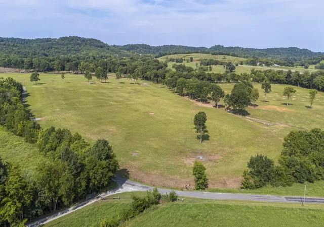 5th image of 3 Arbor Hill Rd, Petersburg, TN 37144 | MLS# 3513389