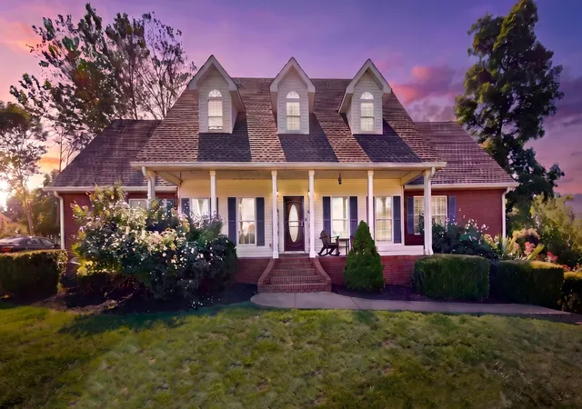 Photo 1 of Single family home for sale at 2371 Beasley Ln, Columbia, TN 38401 | MLS# 3515311 | Listing updated on 2026-10-01