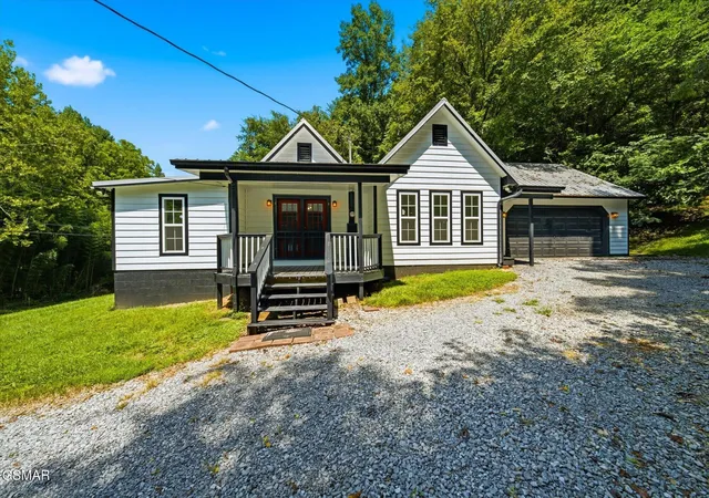 Photo 24 of Single family home for sale at 890 Indian Gap Rd, Sevierville, TN 37876 | MLS# 3513398 | Listing updated on 2026-09-13