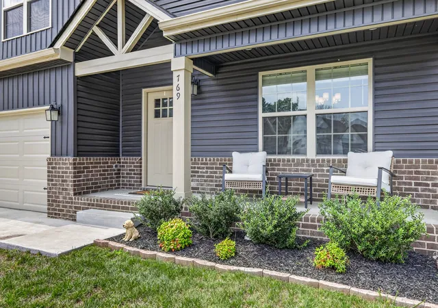 Photo 2 of Single family home for sale at 769 Limestone Way, Clarksville, TN 37043 | MLS# 3513857 | Listing updated on 2026-09-21