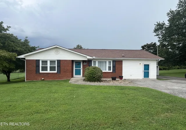 Photo 1 of Single family home for sale at 3027 Jane St, White Pine, TN 37890 | MLS# 3540134 | Listing updated on 2026-09-03