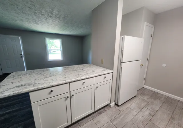 Listing Photo 4 - Condo for sale in building located at 20 W Borden St, Cookeville, TN 38501