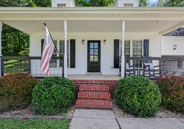 Photo 3 of Single family home for sale at 1003 Creek Bottom Rd, White Bluff, TN 37187 | MLS# 3528346 | Listing updated on 2026-09-01