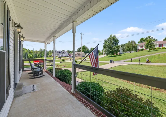 Photo 3 of Single family home for sale at 1003 Creek Bottom Rd, White Bluff, TN 37187 | MLS# 3528346 | Listing updated on 2026-09-01