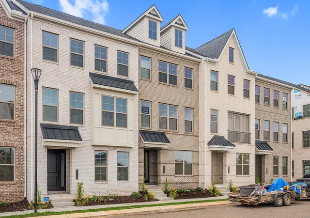 1st image of 2615 Wilkinson Pike #1304, Murfreesboro, TN 37129 | MLS# 3513492