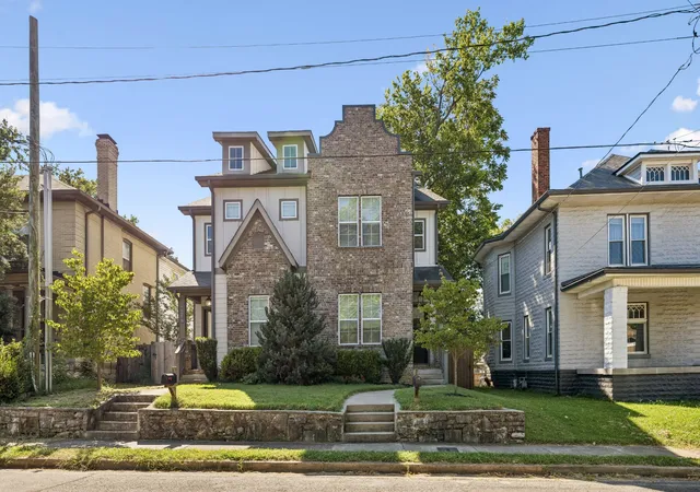 3rd image of 1021A 15Th Ave S, Nashville, TN 37212 | MLS# 3513872