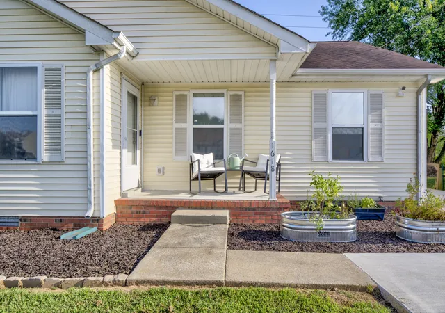 2nd image of 1618 Hannibal Dr, Oak Grove, KY 42262 | MLS# 3513509