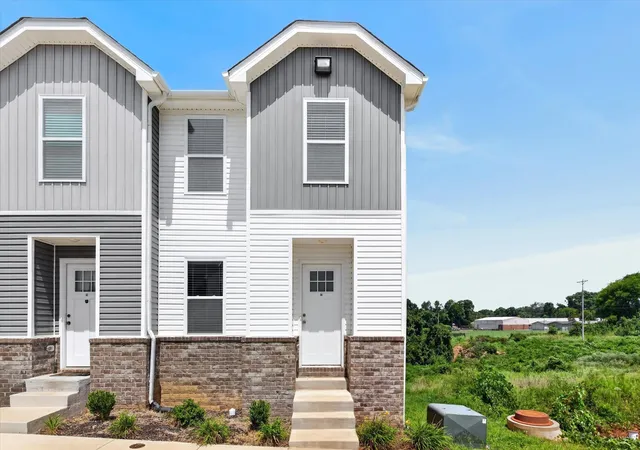 1st image of 919 Martin St #A4, Clarksville, TN 37040 | MLS# 3514095