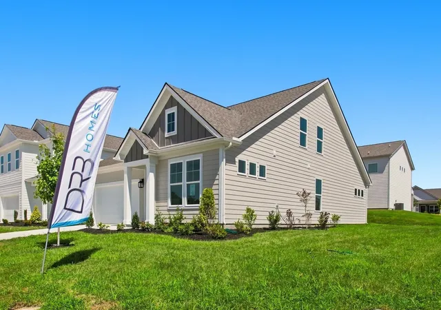 2nd image of 100 Ridgeview Dr, Shelbyville, TN 37160 | MLS# 3513600