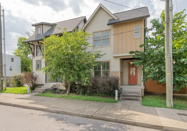 Photo 1 of Single family home for sale at 902 Cheatham Pl #A, Nashville, TN 37208 | MLS# 3513579 | Listing updated on 2026-08-20