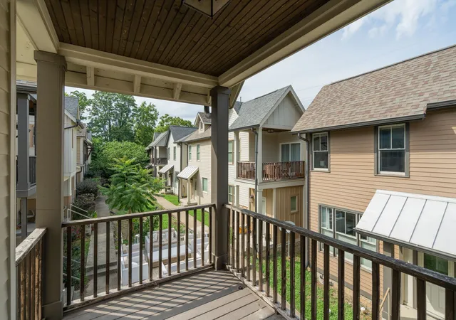 Photo 3 of Single family home for sale at 902 Cheatham Pl #A, Nashville, TN 37208 | MLS# 3513579 | Listing updated on 2026-08-20