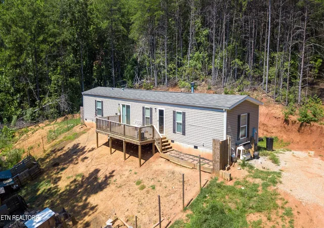 Photo 3 of Manufactured home for sale at 1467 Belltown Rd, Tellico Plains, TN 37385 | MLS# 3513585 | Listing updated on 2026-10-09