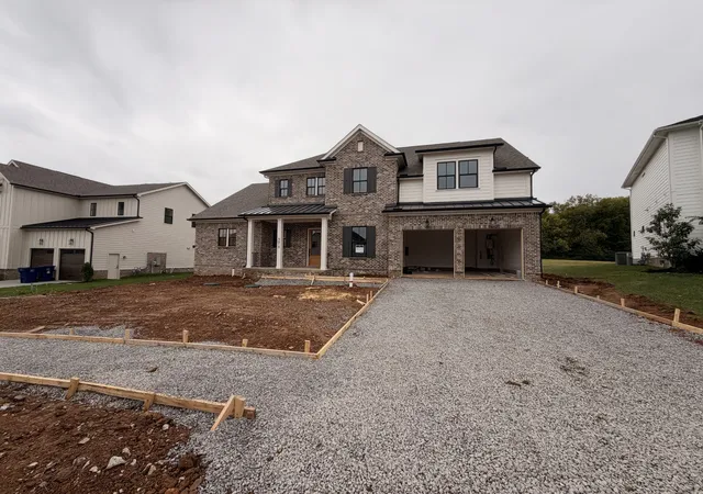 Photo 1 of Single family home for sale at 5013 Fairhaven Cir N, Thompsons Station, TN 37179 | MLS# 3513606 | Listing updated on 2026-10-11