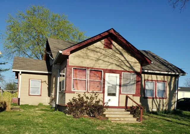 1st image of 2461 Old Greenbrier Pike, Greenbrier, TN 37073 | MLS# 3513593