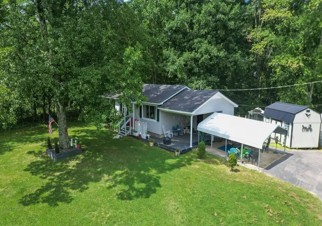 Photo 1 of Single family home for sale at 2405 Old Paris Murray Rd, Paris, TN 38242 | MLS# 3513840 | Listing updated on 2026-10-07