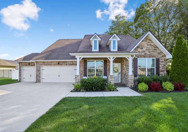 1st image of 2604 Parkwood Dr, Murfreesboro, TN 37128 | MLS# 3516096