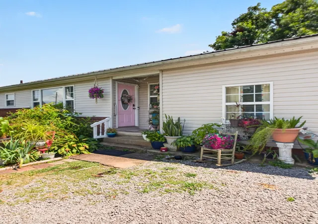 4th image of 903 Hickory St W, Tullahoma, TN 37388 | MLS# 3514216
