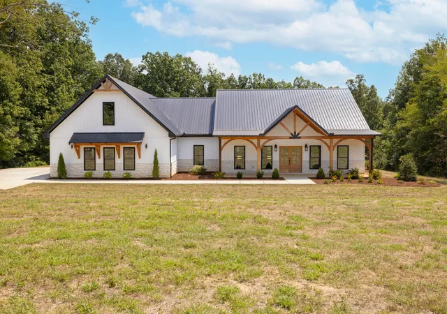 1st image of 2024 Trace Creek Rd, Centerville, TN 37033 | MLS# 3525645