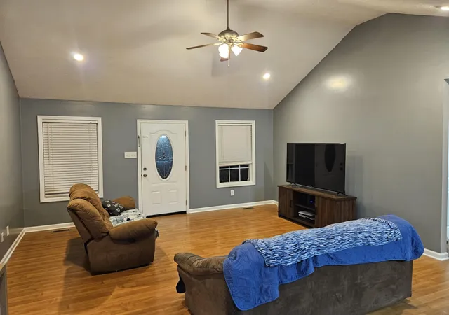 Photo 3 of Single family home for sale at 313 Pardo Dr, Lewisburg, TN 37091 | MLS# 3513667 | Listing updated on 2026-08-16