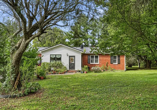 4th image of 2650 Cook Rd, Crossville, TN 38571 | MLS# 3513674
