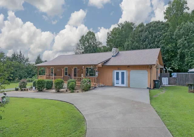 Photo 1 of Single family home for sale at 1798 County Rd 700, Riceville, TN 37370 | MLS# 3514781 | Listing updated on 2026-08-28