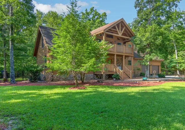 Photo 1 of Single family home for sale at 132 Doe Ct, Spencer, TN 38585 | MLS# 3513701 | Listing updated on 2026-09-26