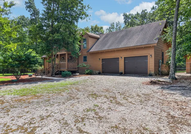 3rd image of 132 Doe Ct, Spencer, TN 38585 | MLS# 3513701