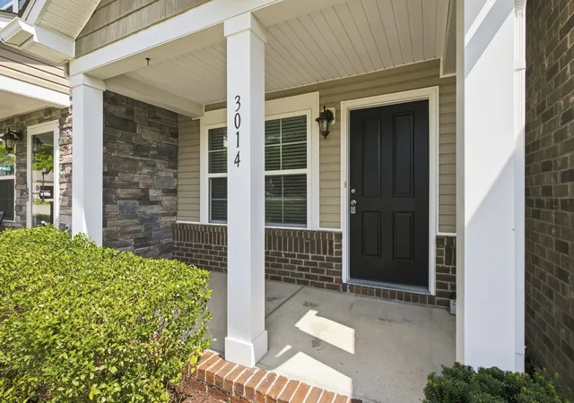 Photo 3 of Townhouse for sale at 3014 Friars Trl, Hermitage, TN 37076 | MLS# 3516105 | Listing updated on 2026-10-04