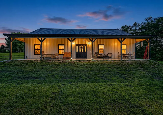 1st image of 142 Mount Vernon Rd, Bethpage, TN 37022 | MLS# 3513711