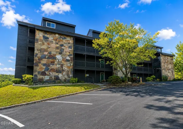 1st image of 1380 Ski View Dr #APT 3301, Gatlinburg, TN 37738 | MLS# 3513707
