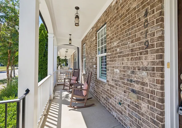 Photo 2 of Townhouse for sale at 4019 Tomich Dr, Franklin, TN 37064 | MLS# 3526852 | Listing updated on 2026-08-27