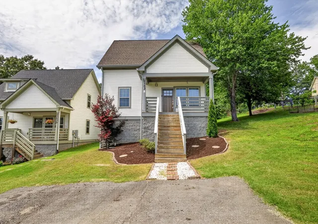 3rd image of 2143 Bell St #A, Ashland City, TN 37015 | MLS# 3520734
