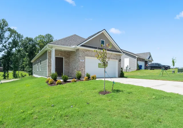 3rd image of 331 Claude Cir, Clarksville, TN 37042 | MLS# 3513731