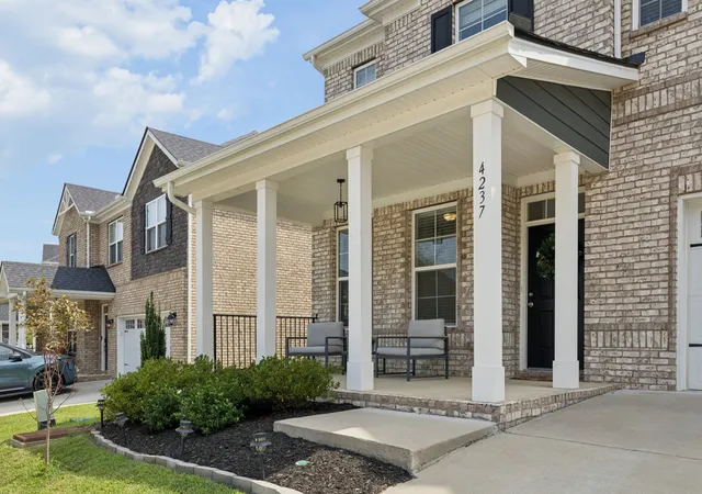2nd image of 4237 Magnolia Farms Dr, Hermitage, TN 37076 | MLS# 3516284