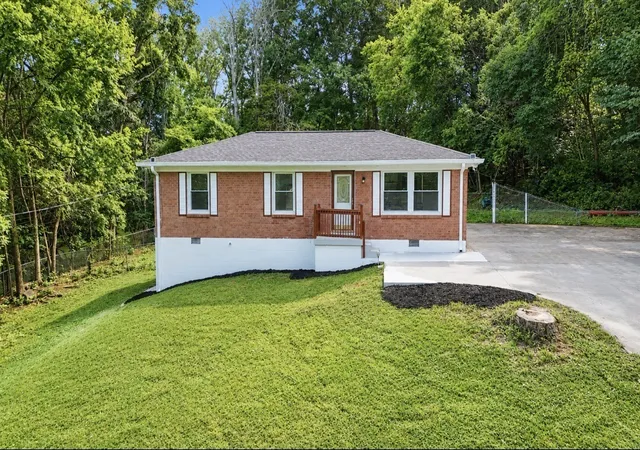 1st image of 101 Travis St, Hendersonville, TN 37075 | MLS# 3514710