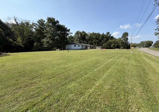 Photo 3 of Land for sale at 3670 Lake Rd, Woodlawn, TN 37191 | MLS# 3513814 | Listing updated on 2026-09-21